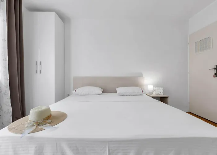 Urban Apartament *